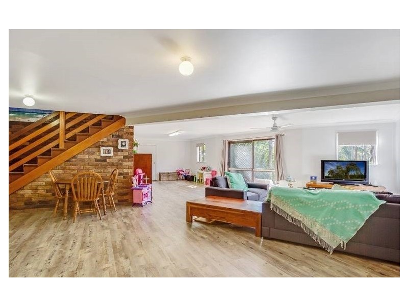 30 Tarrant Dr, Mudgeeraba QLD 4213