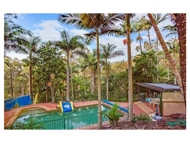 30 Tarrant Dr, Mudgeeraba QLD 4213