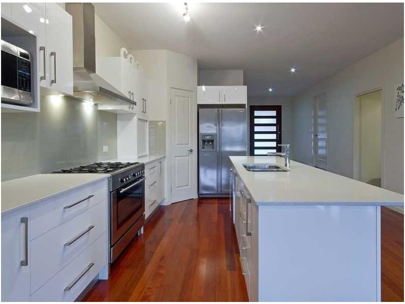 11 Stockport Court, Reedy Creek QLD 4227