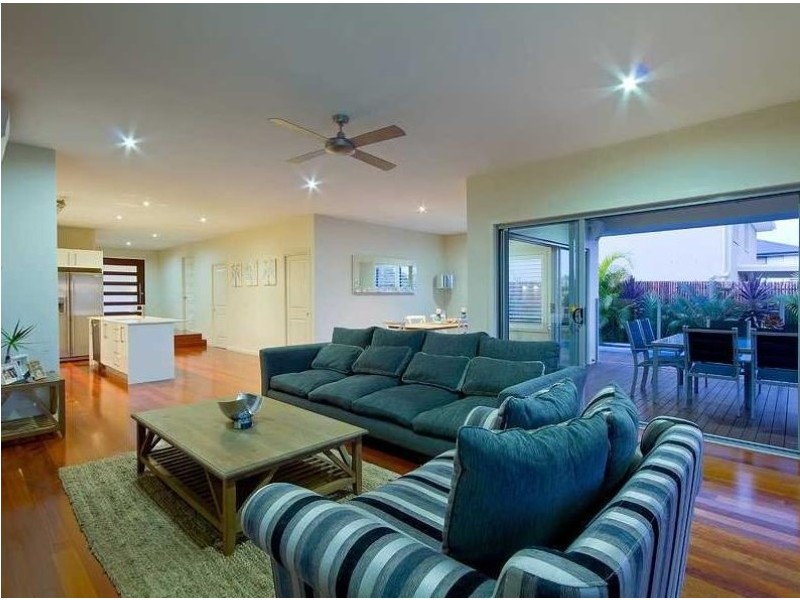 11 Stockport Court, Reedy Creek QLD 4227