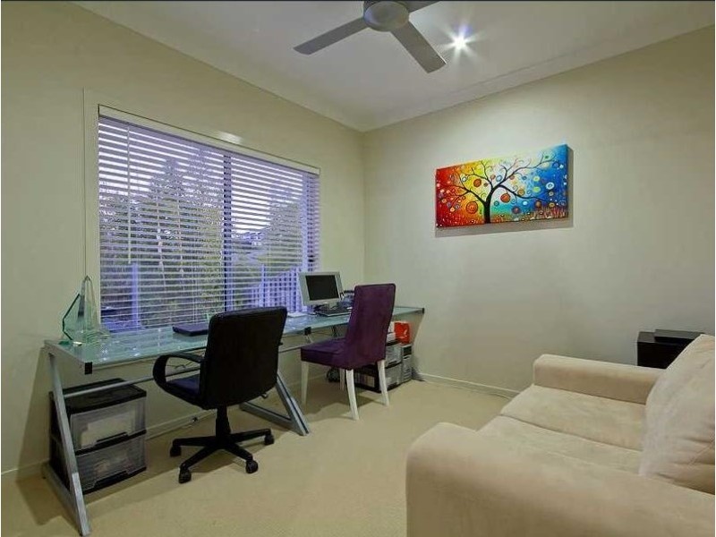 11 Stockport Court, Reedy Creek QLD 4227