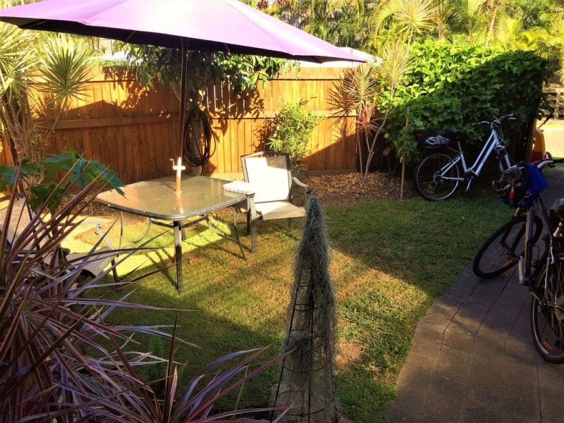 2/35A Grevillea Drive, Varsity Lakes QLD 4227