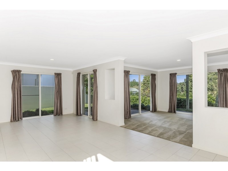 162 Easthill Drive, Robina QLD 4226