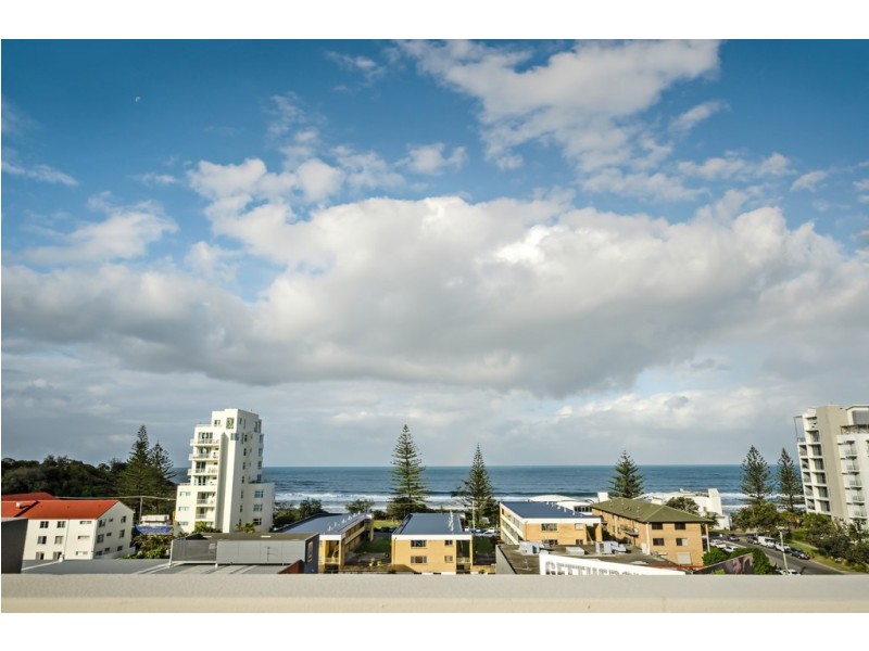 223/1 Toombul Ave, Miami QLD 4220