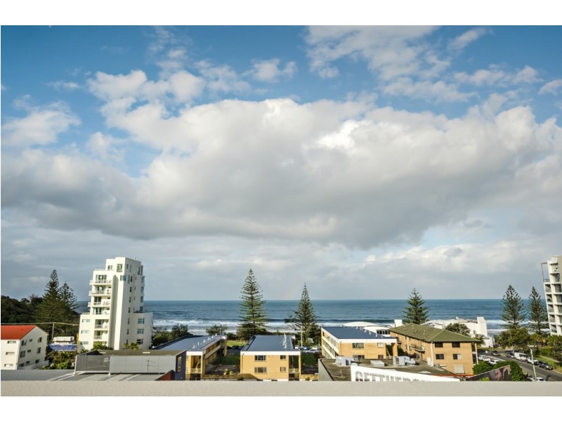 223/1 Toombul Ave, Miami QLD 4220