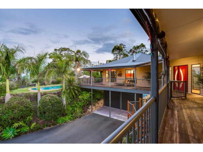 120 Chesterfield Dr, Bonogin QLD 4213