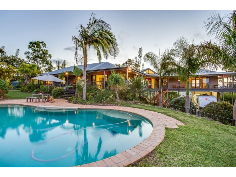 120 Chesterfield Dr, Bonogin QLD 4213