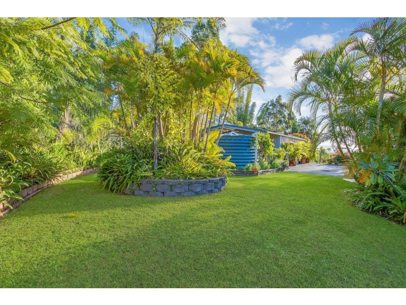 120 Chesterfield Dr, Bonogin QLD 4213