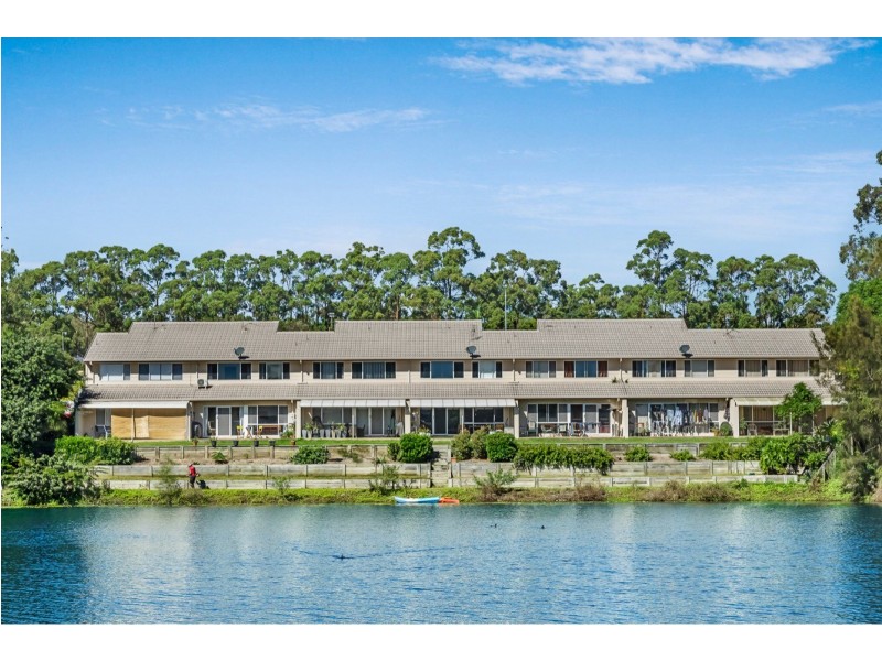 6/1 Kallista Close, Robina QLD 4226