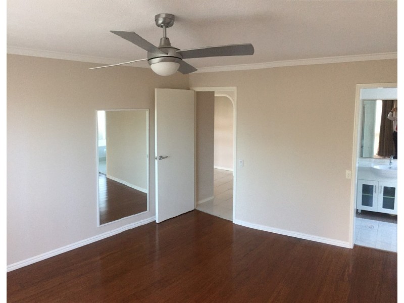 4 St John Court, Robina QLD 4226