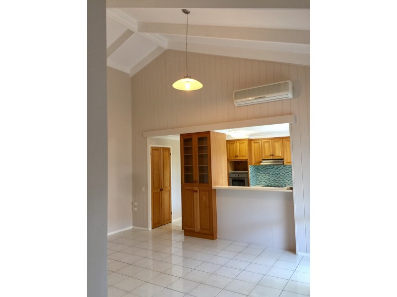 4 St John Court, Robina QLD 4226