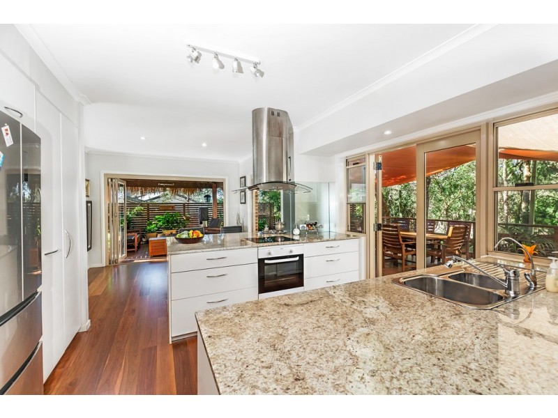 111 Glen Eagles Drive, Robina QLD 4226