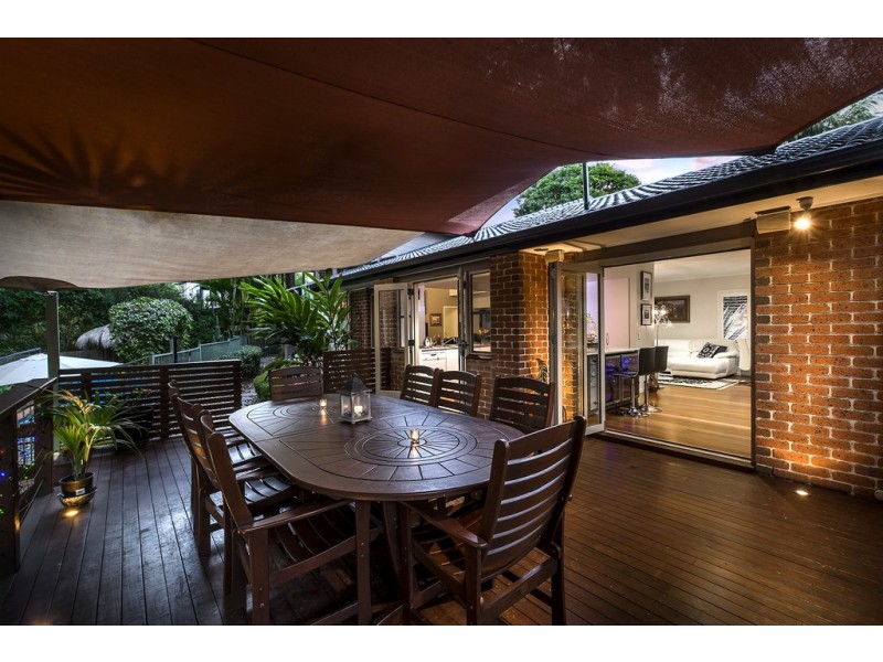 111 Glen Eagles Drive, Robina QLD 4226