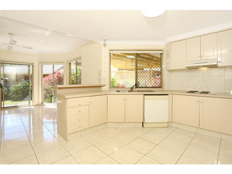 3 Clarinda Street, Robina QLD 4226