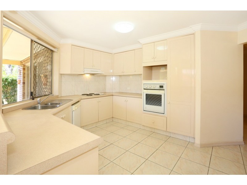 3 Clarinda Street, Robina QLD 4226