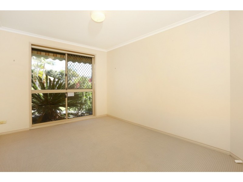 3 Clarinda Street, Robina QLD 4226