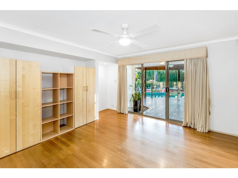 11 Vaucluse Place, Robina QLD 4226