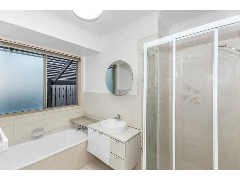 11 Vaucluse Place, Robina QLD 4226