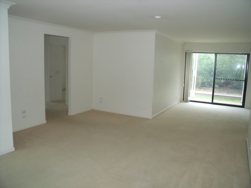 172/8-10 Ghilgai Road, Merrimac QLD 4226