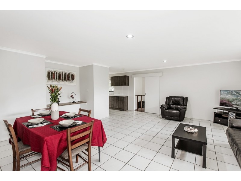 29 Pappas Way, Carrara QLD 4211