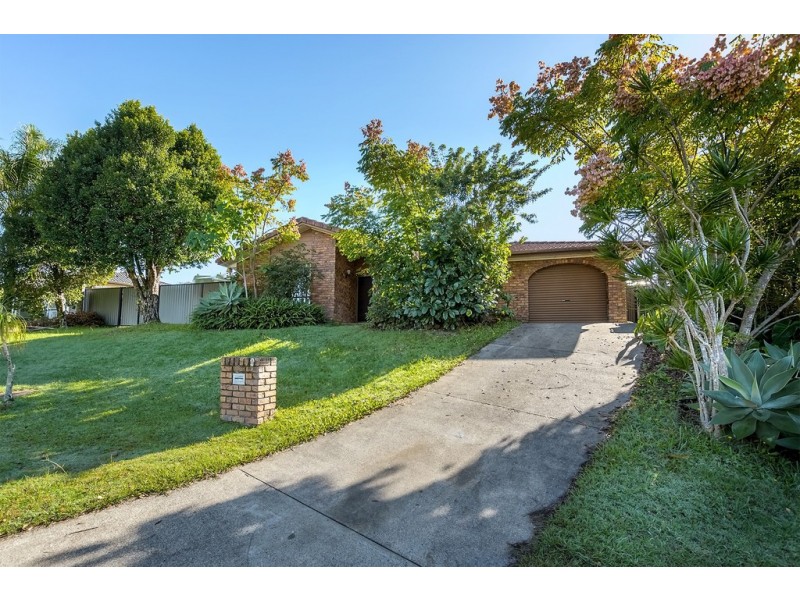 6 Muston Court, Carrara QLD 4211
