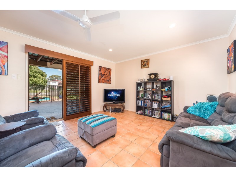 12 Verdichio Avenue, Mermaid Waters QLD 4218