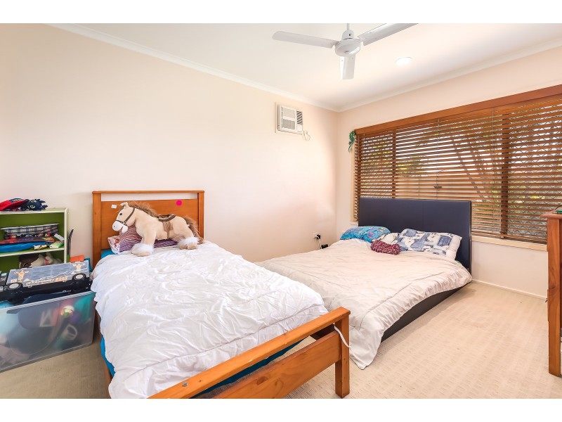 12 Verdichio Avenue, Mermaid Waters QLD 4218