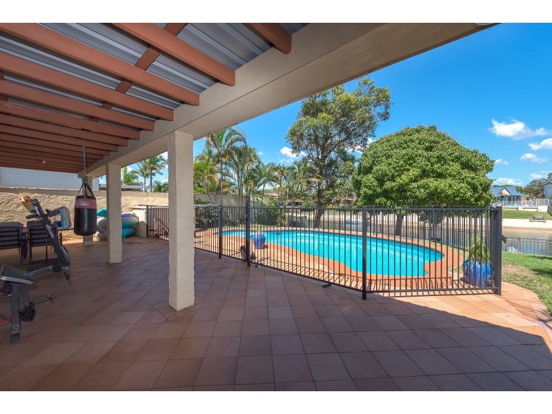 12 Verdichio Avenue, Mermaid Waters QLD 4218