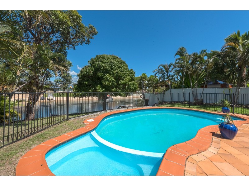 12 Verdichio Avenue, Mermaid Waters QLD 4218