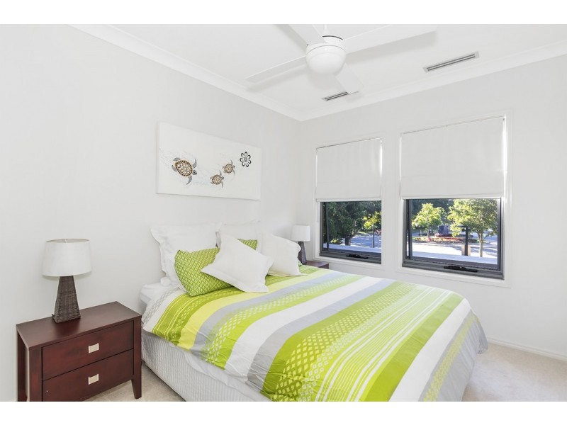 3067 Quay South Drive, Carrara QLD 4211