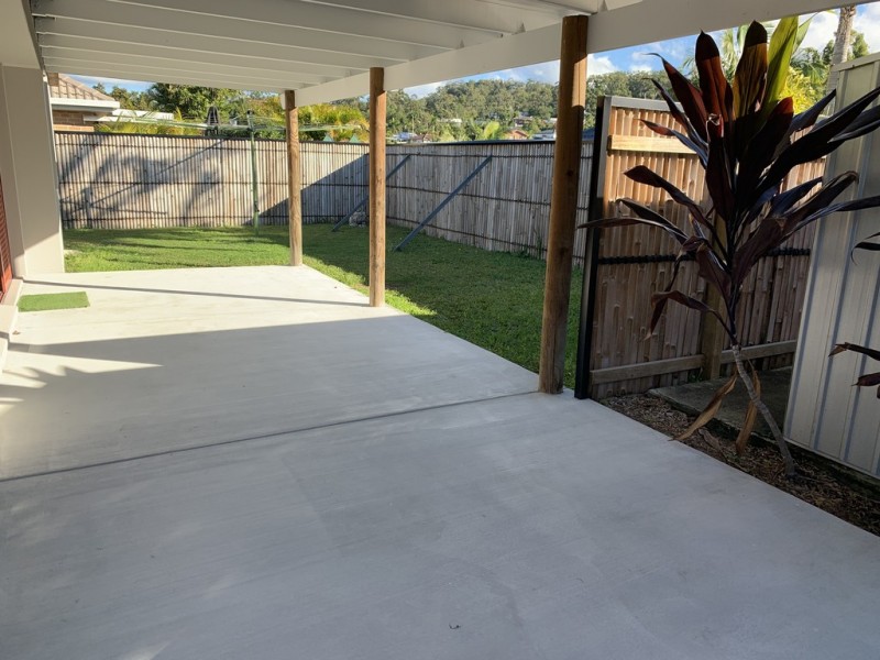 16 Oasis Crescent, Elanora QLD 4221
