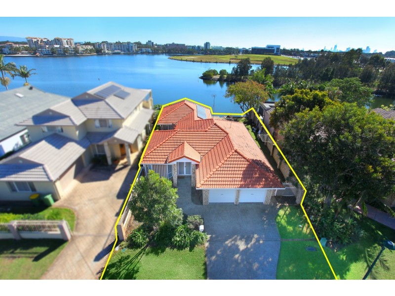 11 Northwestern Court, Varsity Lakes QLD 4227