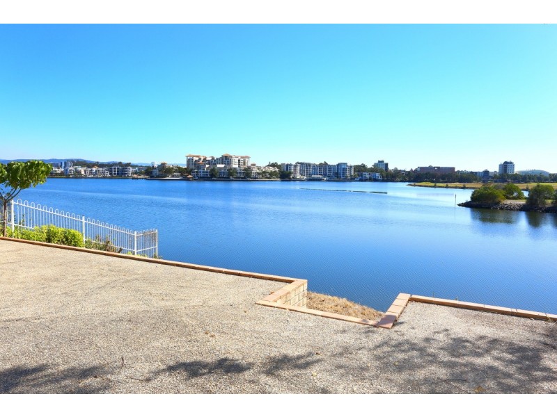 11 Northwestern Court, Varsity Lakes QLD 4227