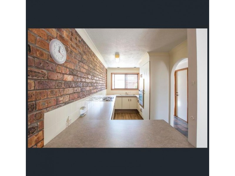 7/4 Redleaf Court, Burleigh Waters QLD 4220