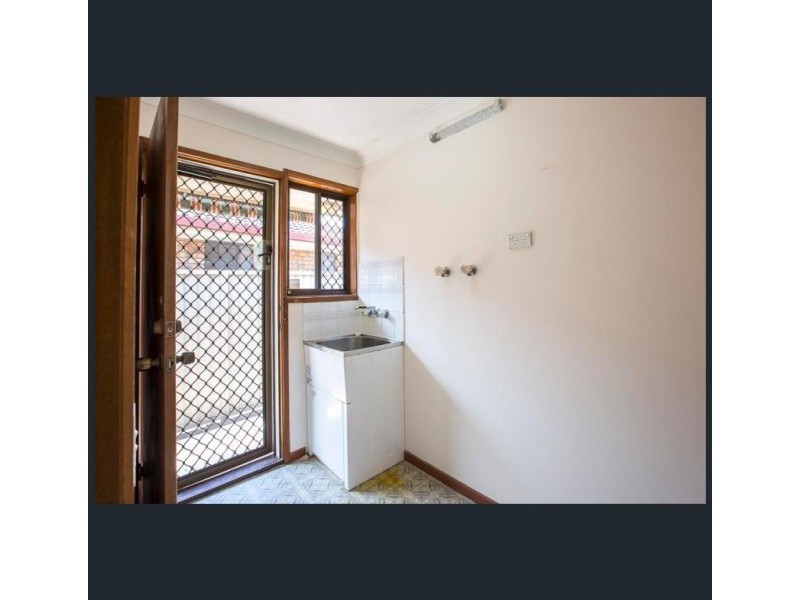 7/4 Redleaf Court, Burleigh Waters QLD 4220