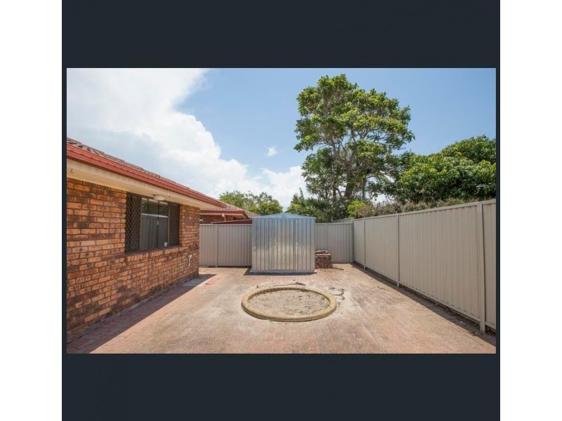 7/4 Redleaf Court, Burleigh Waters QLD 4220