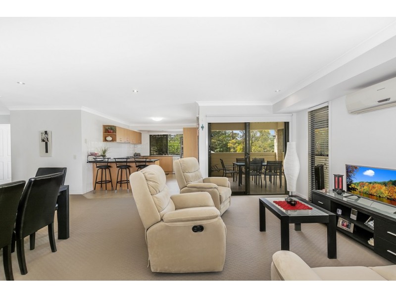 1/11 Glenmore Drive, Ashmore QLD 4214