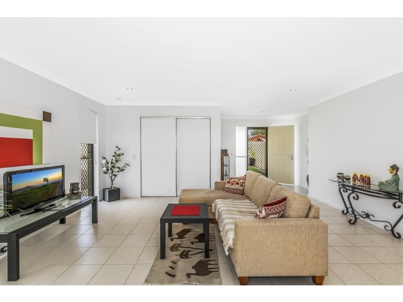 1/11 Glenmore Drive, Ashmore QLD 4214
