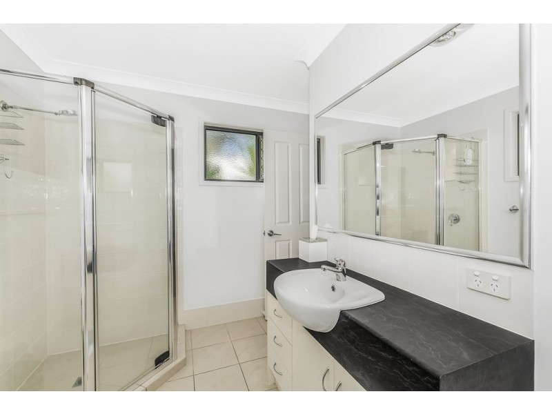 1/11 Glenmore Drive, Ashmore QLD 4214