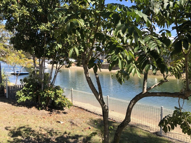 17 Flamingo Key, Broadbeach Waters QLD 4218