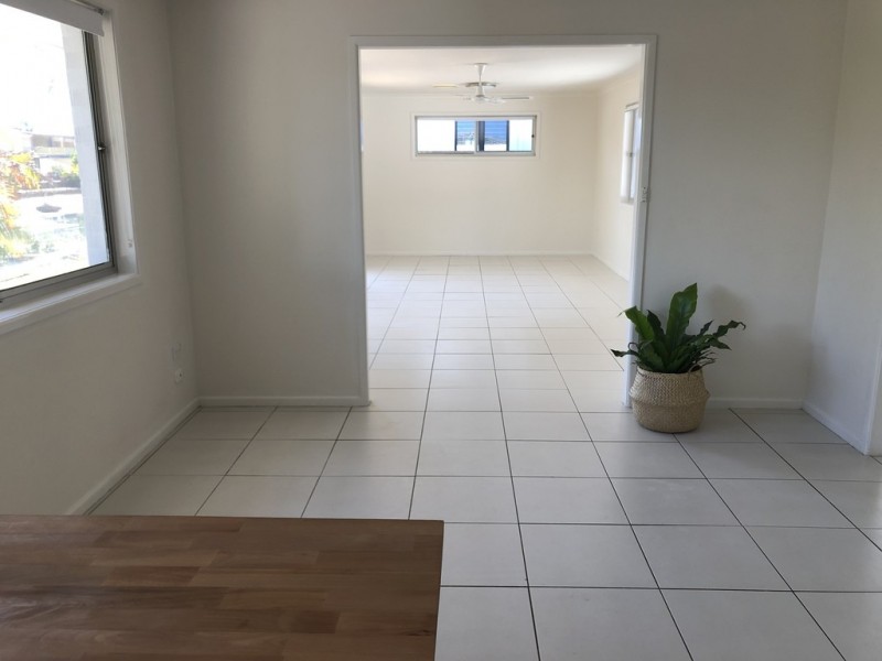 17 Flamingo Key, Broadbeach Waters QLD 4218