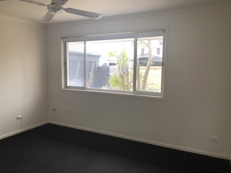 17 Flamingo Key, Broadbeach Waters QLD 4218