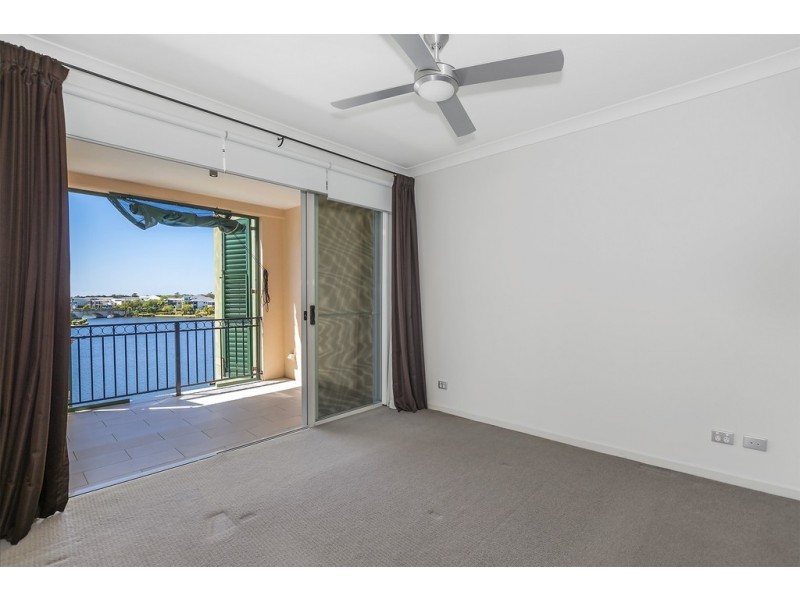 3247/3030 The Boulevard, Carrara QLD 4211