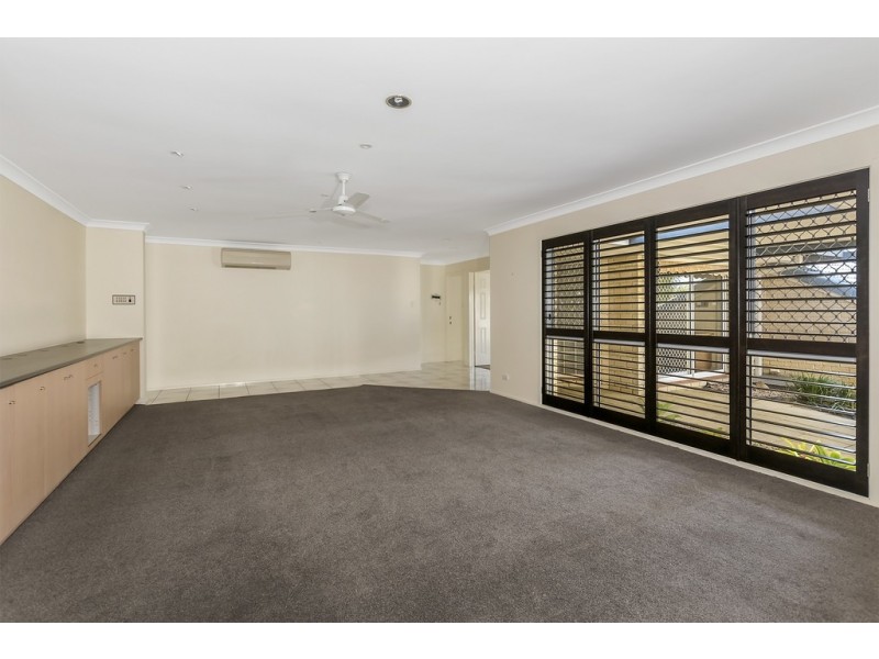 141 Glen Eagles Drive, Robina QLD 4226