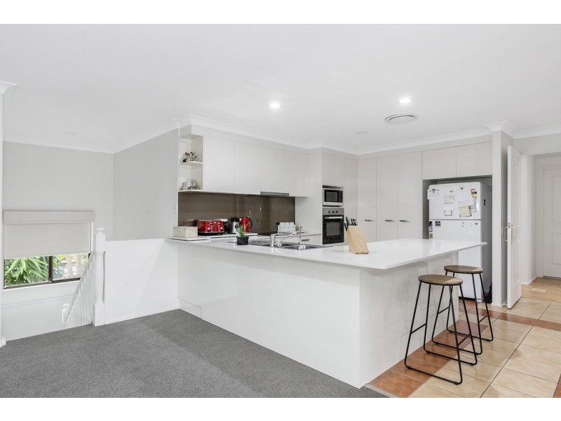 14 Indooroopilly Court, Robina QLD 4226