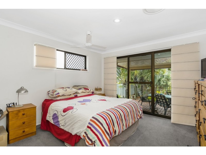 14 Indooroopilly Court, Robina QLD 4226