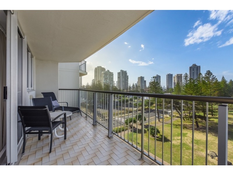 602/3575 Main Beach Parade, Main Beach QLD 4217