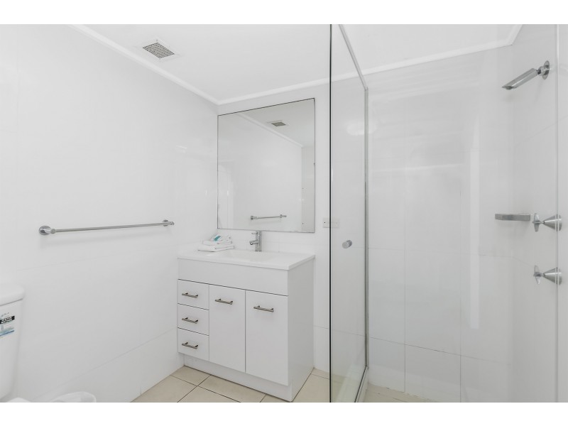602/3575 Main Beach Parade, Main Beach QLD 4217
