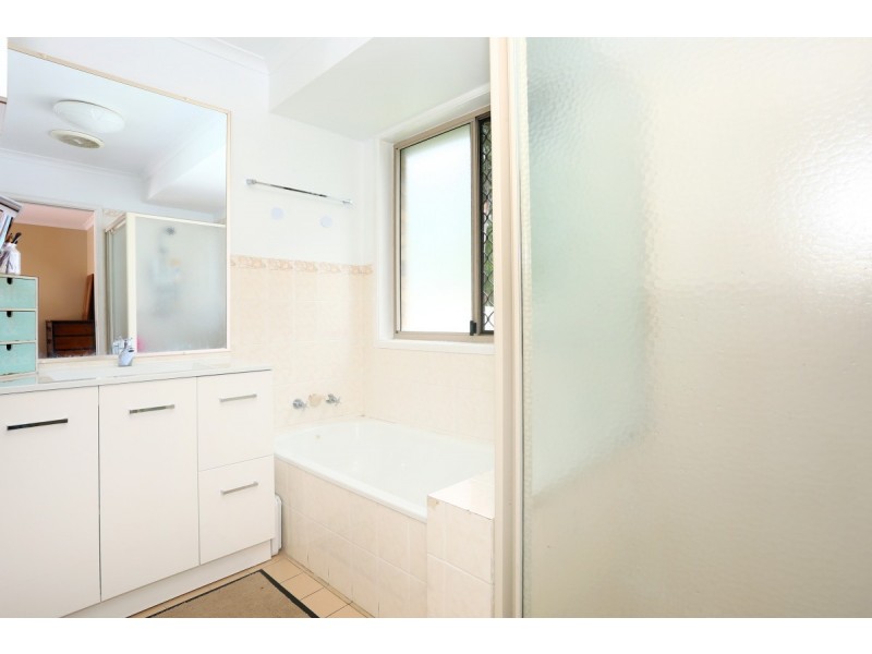 1/20 Cabot Court, Merrimac QLD 4226