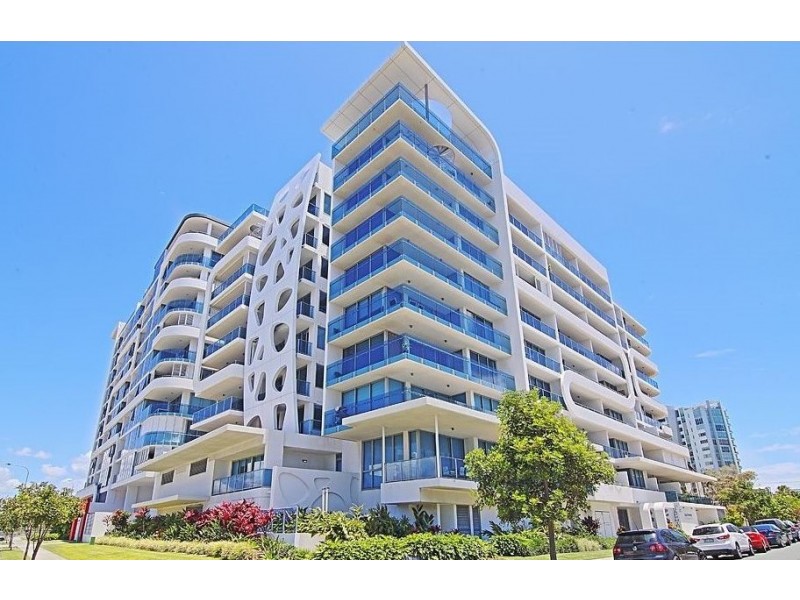 19 Imperial Parade, Labrador QLD 4215